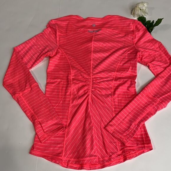 Long Sleeve Fitted Athletic Running‎ Thumb Holes Reflective Top Hot Pink S - Picture 2 of 9